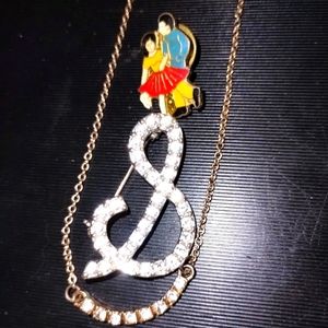 Small beautiful vintage rhinestone bundle lot and one dancing couple pin